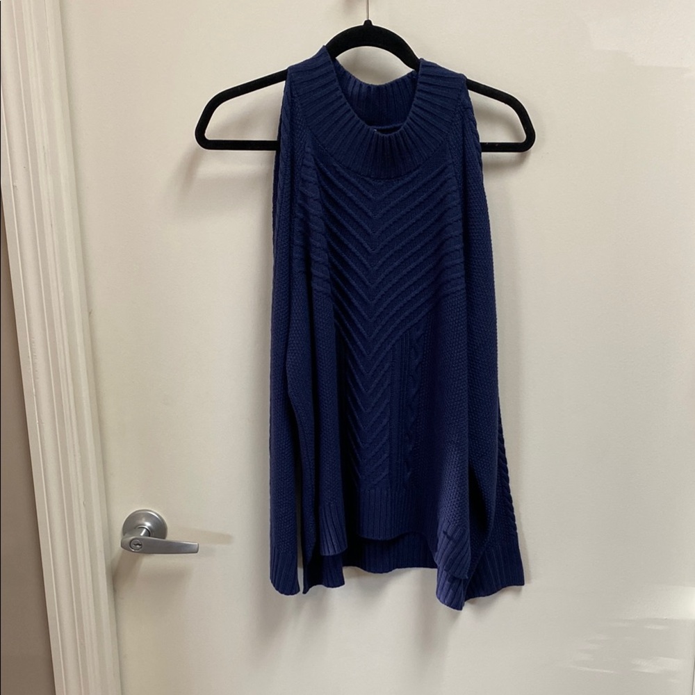 Women's Blue Sweater
